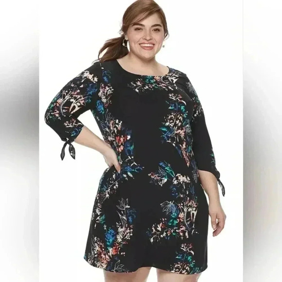 EVRI Floral Print Knotted Sleeve Shift Dress Plus (2X) - Picture 2 of 10